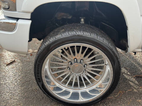 2005 GMC Sierra 2500HD SLT