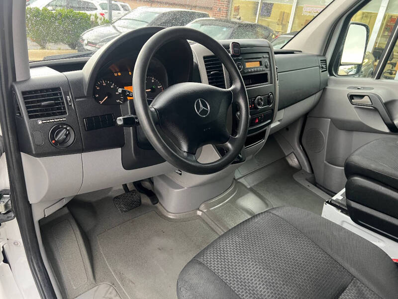 2012 Mercedes-Benz Sprinter 2500
