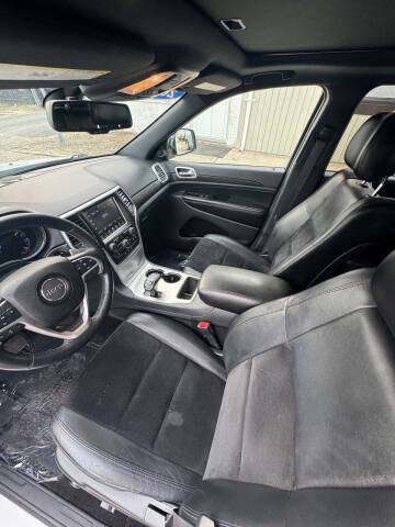 2015 Jeep Grand Cherokee Laredo