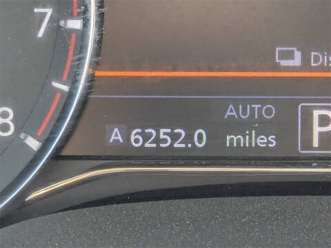 2021 Infiniti QX80 Luxe