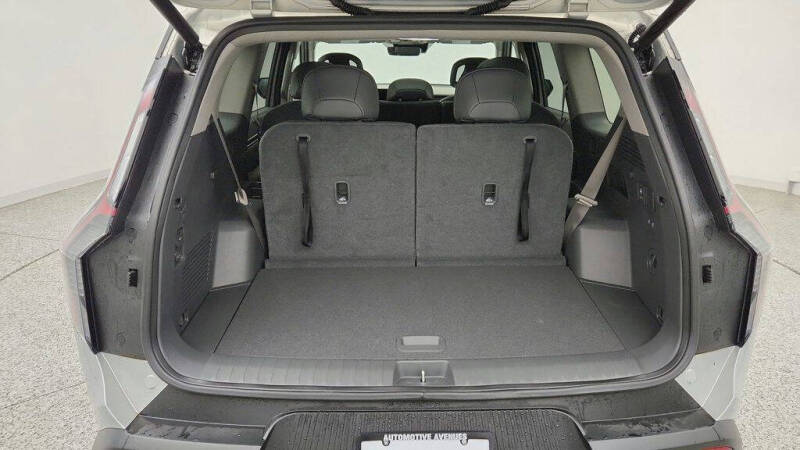 2026 Kia EV9 Wind