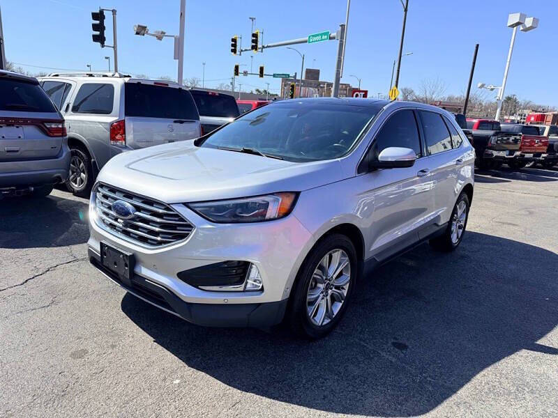 2019 Ford Edge Titanium AWD's photo