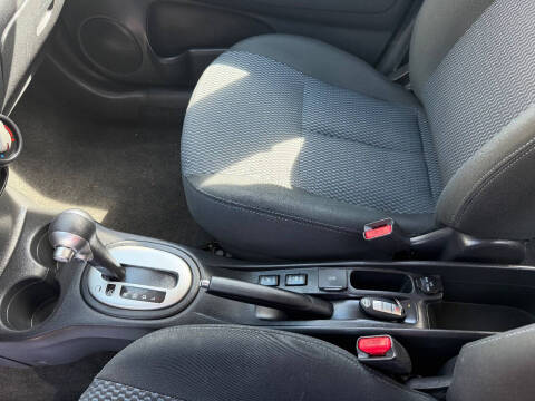 2014 Nissan Versa Note SV