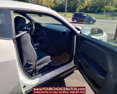 2010 Dodge Challenger SE