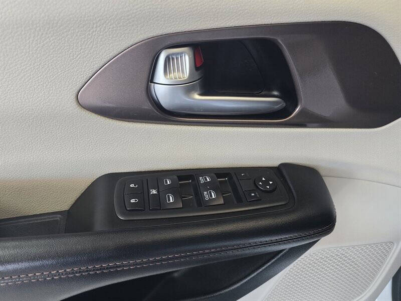 2018 Chrysler Pacifica Touring Plus