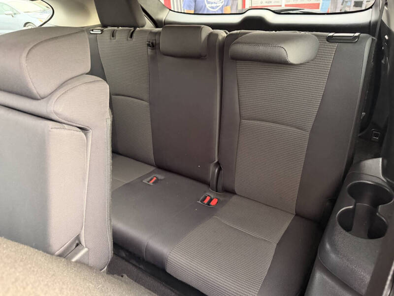 2021 Toyota Highlander L