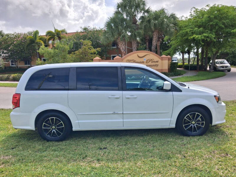 2017 Dodge Grand Caravan SE