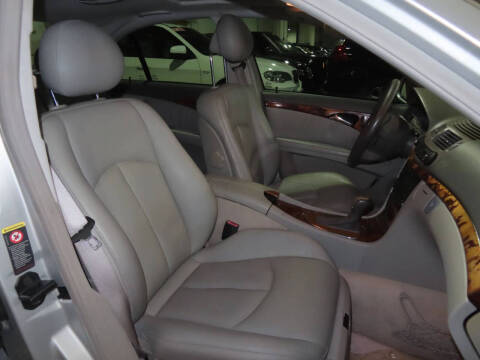 2003 Mercedes-Benz E-Class E 320