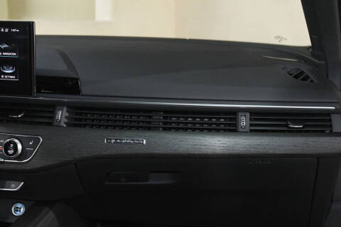 2024 Audi A4 quattro Premium Plus 40 TFSI