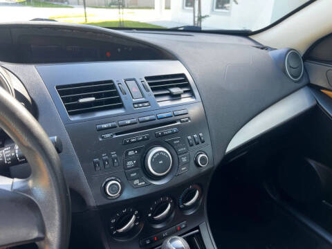 2012 Mazda MAZDA3