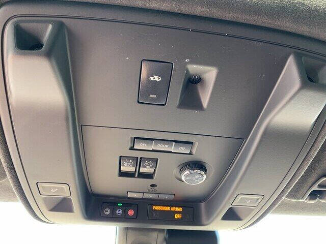 2020 Cadillac Escalade Platinum