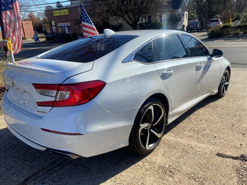 2020 Honda Accord Sport photo 4