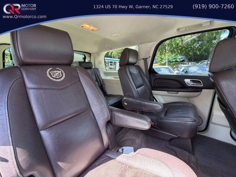 2013 Cadillac Escalade Platinum Edition
