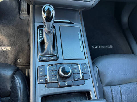 2016 Hyundai Genesis 3.8L