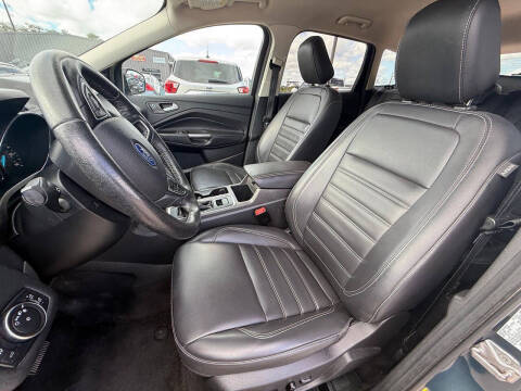 2019 Ford Escape SEL