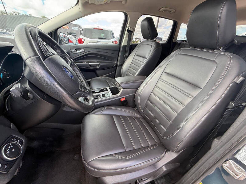 2019 Ford Escape SEL