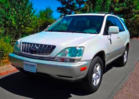 2001 Lexus RX 300 for sale at CLEAR CHOICE AUTOMOTIVE in Milwaukie OR