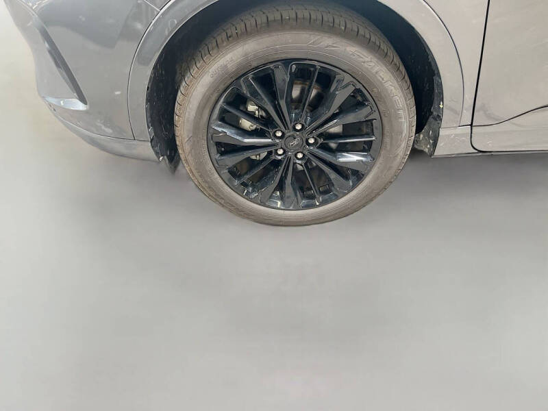 2024 Ford Escape ST-Line Elite