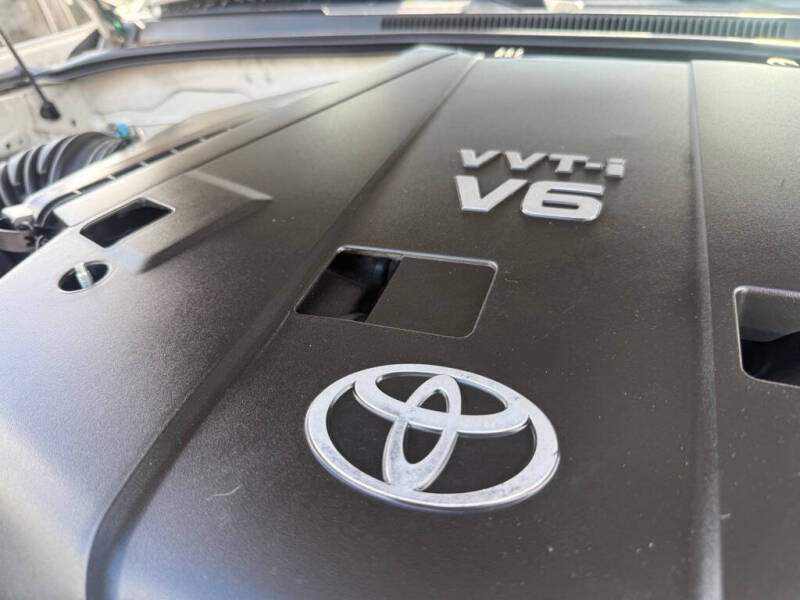 2005 Toyota 4Runner SR5