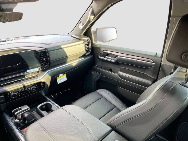 2025 Chevrolet Silverado 1500
