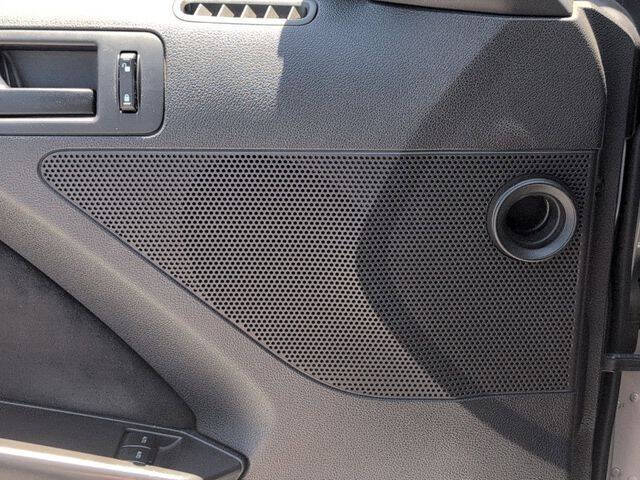 2012 Ford Mustang V6