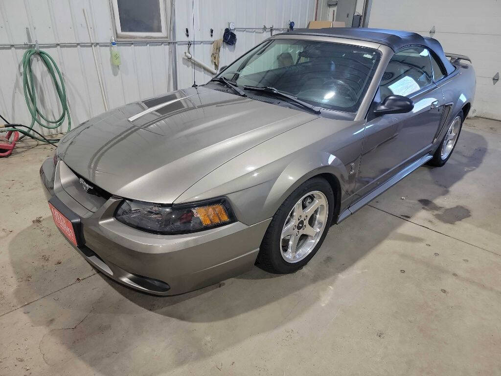 2001 Ford Mustang SVT Cobra 7
