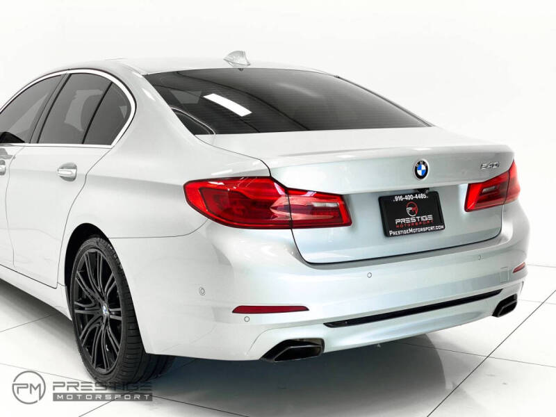 2017 BMW 5 Series 540i