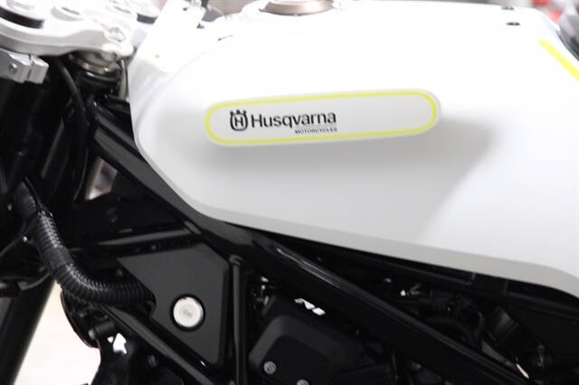 2018 Husqvarna VITPILEN 4