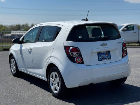 2016 Chevrolet Sonic LS Auto