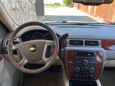 2012 Chevrolet Suburban LT