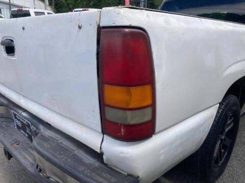 2000 Chevrolet Silverado 1500 LS