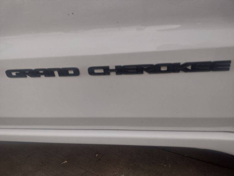 2020 Jeep Grand Cherokee Laredo