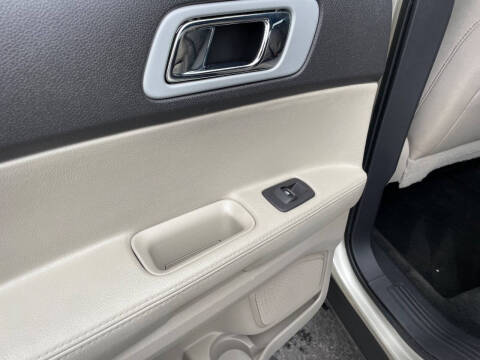 2011 Ford Explorer XLT