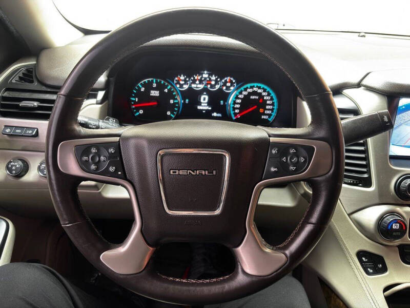 2017 GMC Yukon Denali
