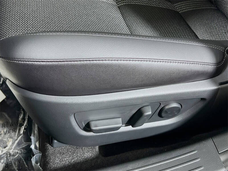 2025 Mazda CX-50 2.5 S Premium