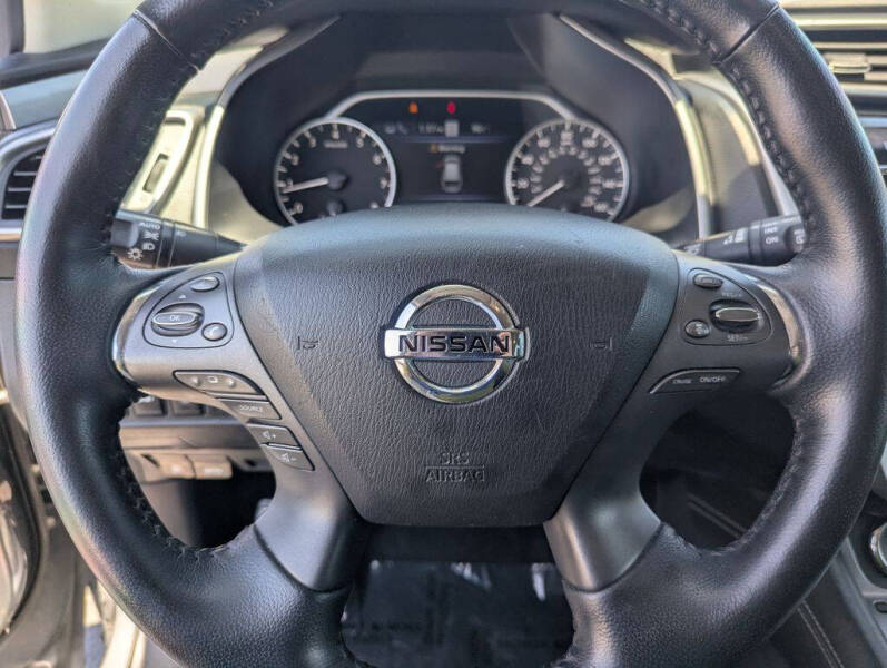 2022 Nissan Murano SL