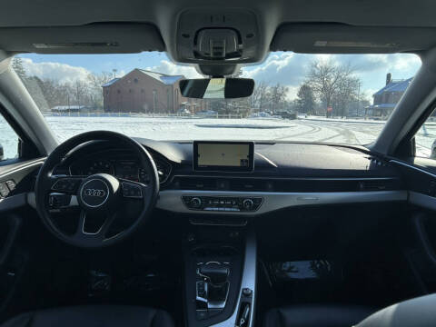 2017 Audi A4 2.0T quattro Premium
