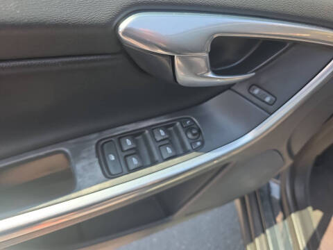 2013 Volvo XC60 T6
