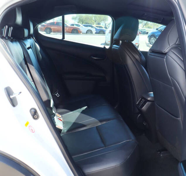 2019 Lexus UX 200 F SPORT