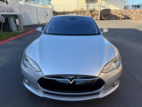 2013 Tesla Model S Performance