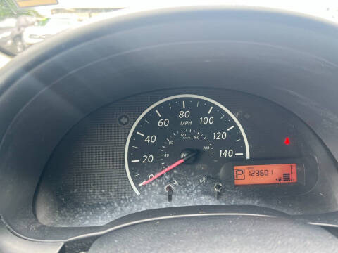 2013 Nissan Versa 1.6 S Plus