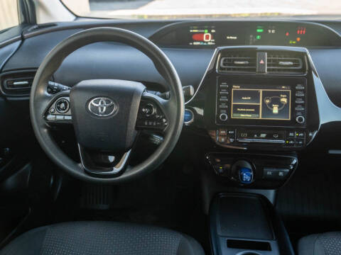 2020 Toyota Prius LE AWD-e
