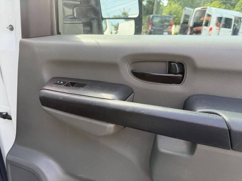 2020 Nissan NV