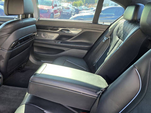 2016 BMW 7 Series 750i xDrive