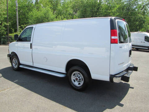 2024 GMC Savana 2500