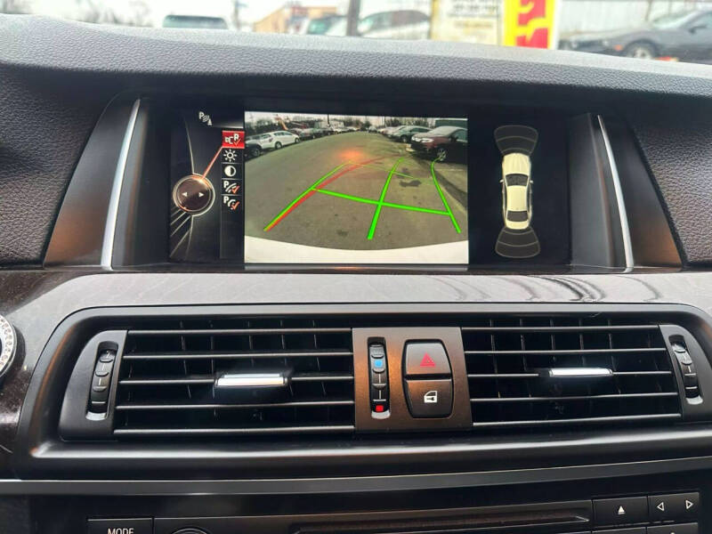 2016 BMW 5 Series 528i xDrive