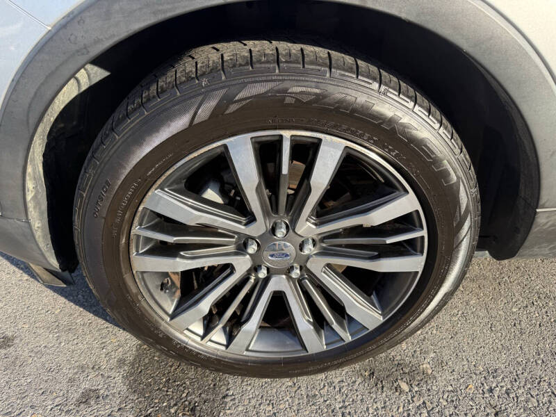 2016 Ford Explorer Platinum