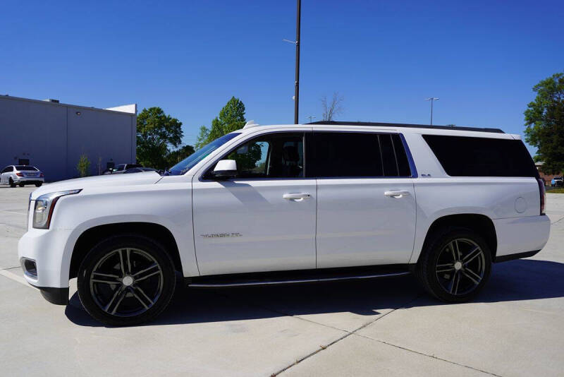 2017 GMC Yukon XL SLE