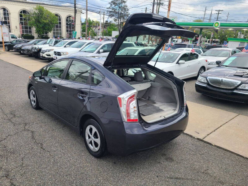 2015 Toyota Prius Four