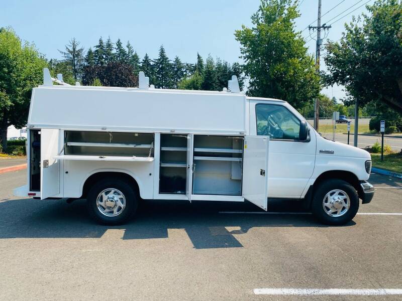 2006 Ford E-Series Chassis for sale at NW Leasing LLC in Milwaukie OR